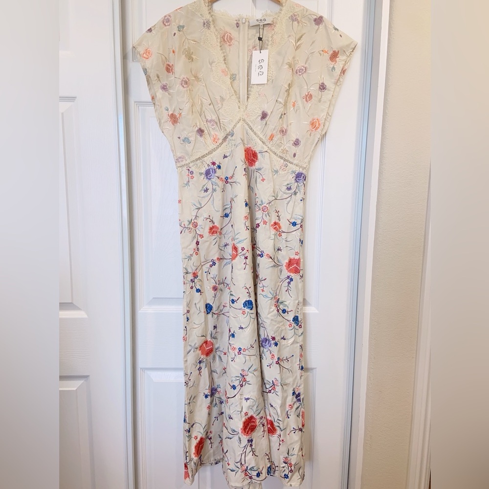 NWT Sea New York Priscilla Flower Embroidered V-Neck Short Sleeve Maxi Dress - Picture 10 of 13